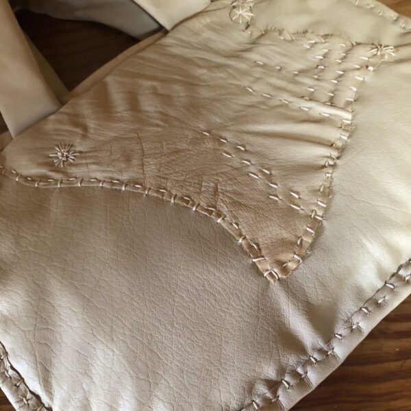 スカーフを巻いて スカーフを巻いて