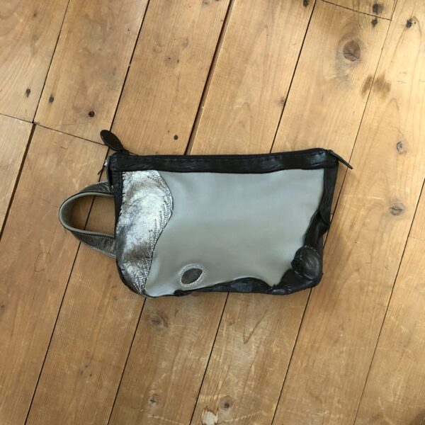 かけら:馬の強さを感じて かけら:馬の強さを感じて